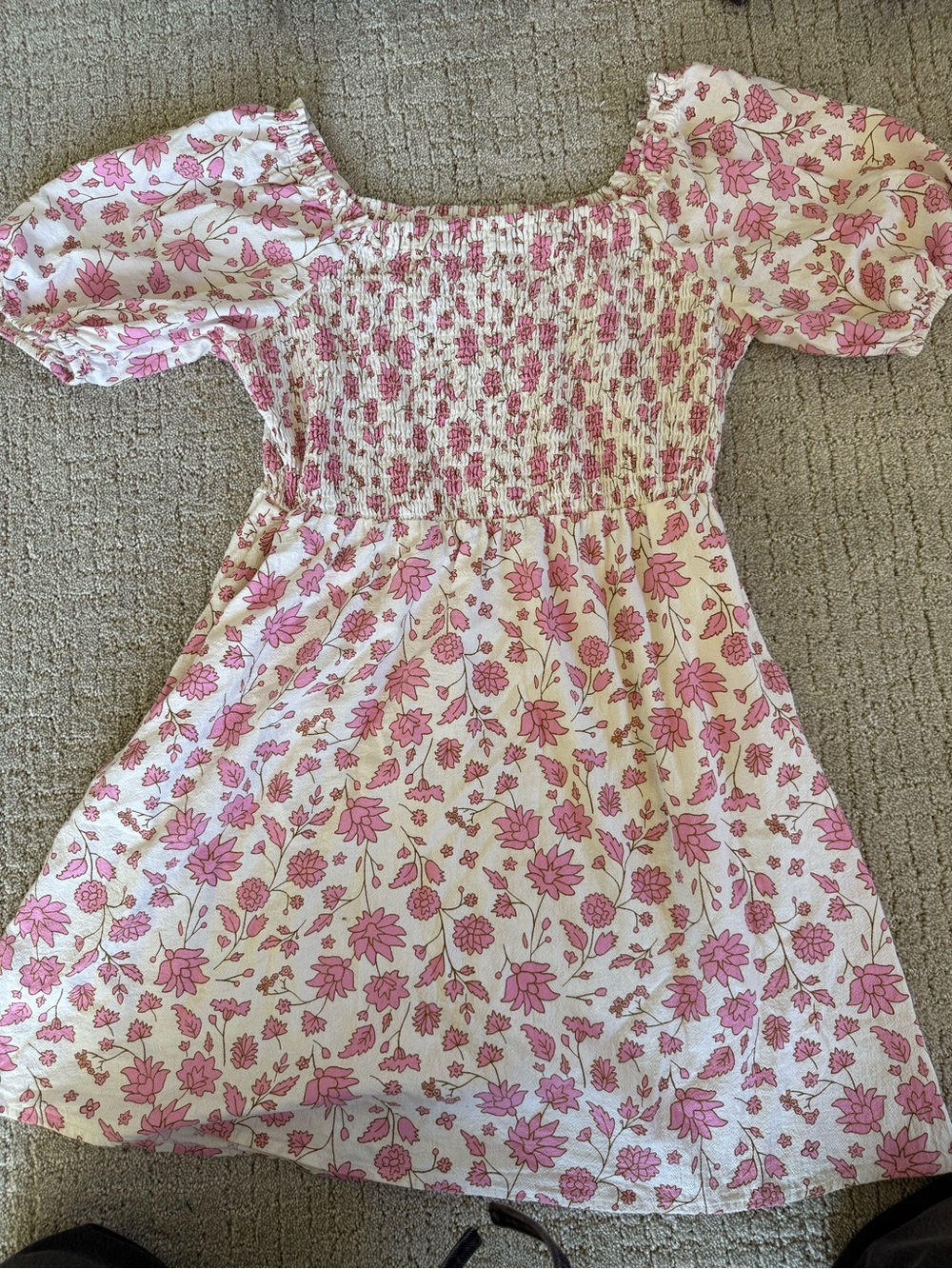Universal Thread Pink Floral Smocked Puff Sleeve Dress